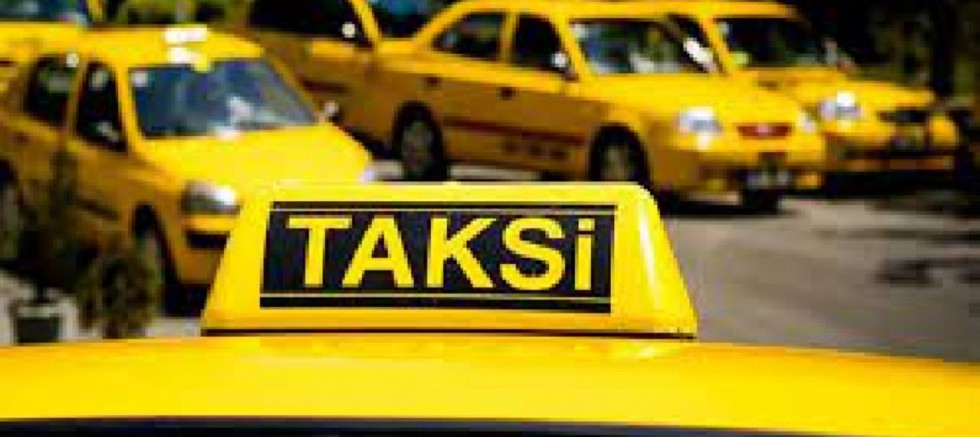 Taksiciler Sürücü Kursu Eğitmeni ve kursiyeri darp etti