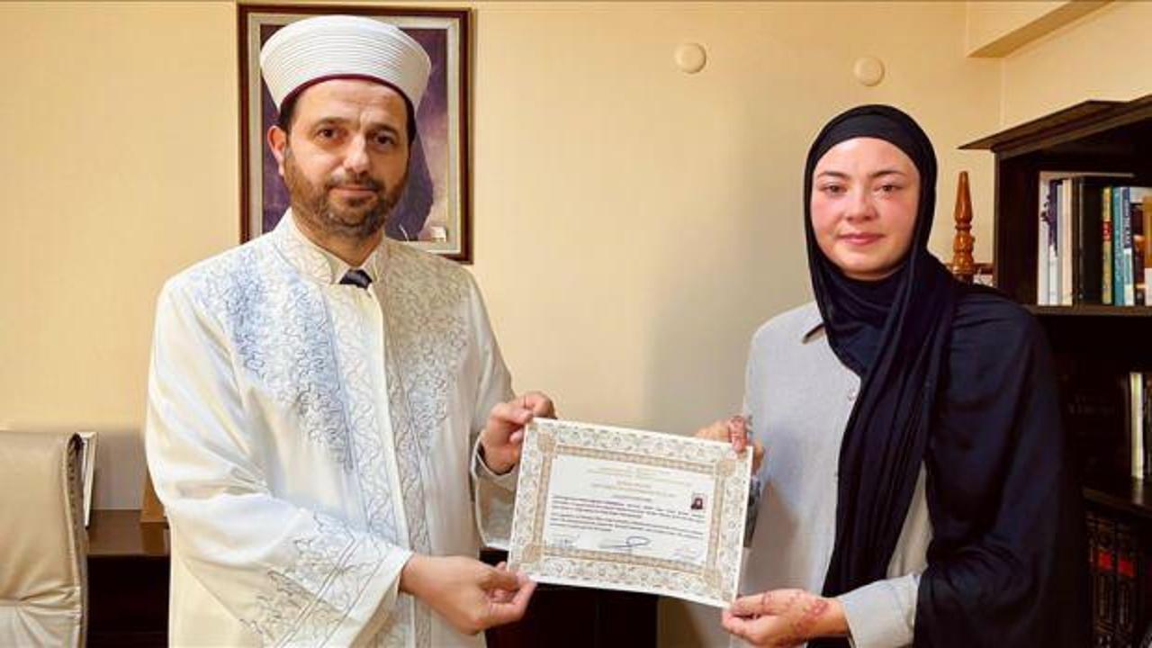 Alman Lina Boettcher, ziyaret için geldiği Bartın’da İslamiyet’i seçti