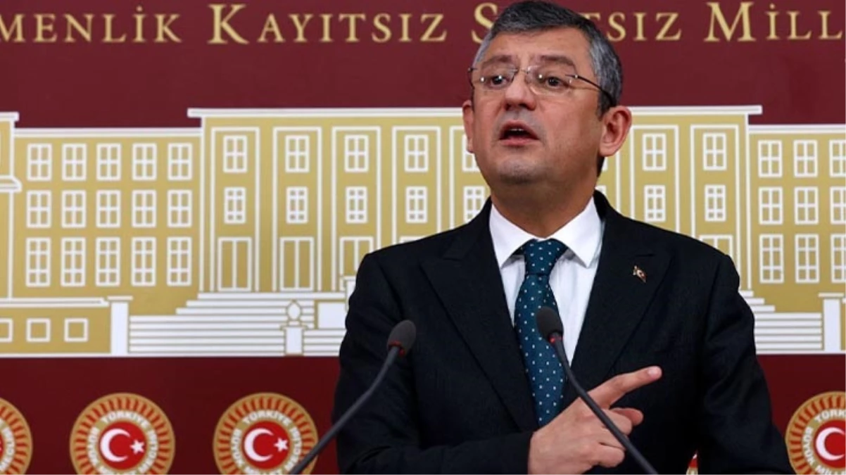 CHP’de kurultay ne zaman? Genel başkanlık için kolları sıvayan Özel tarih verdi