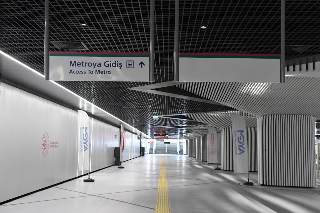 Pendik-Sabiha Gökçen metro hattı 1 yaşında!