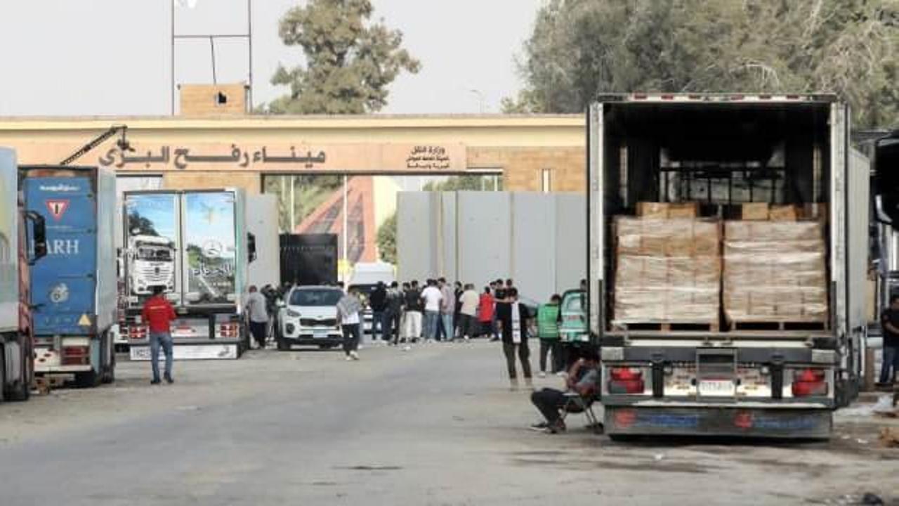 Gazze Şeridi’ne 26 tırlık yardım daha girdi