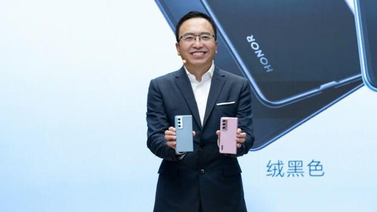 HONOR, Çin’de HONOR Magic Vs2’yi tanıttı