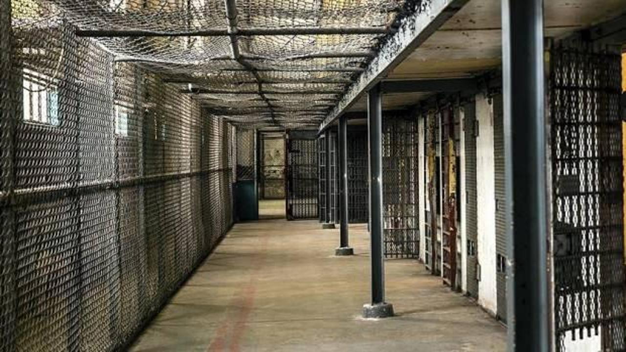 İsrail hapishanesindeki tutuklu Filistinli, şüpheli bir şekilde yaşamını yitirdi