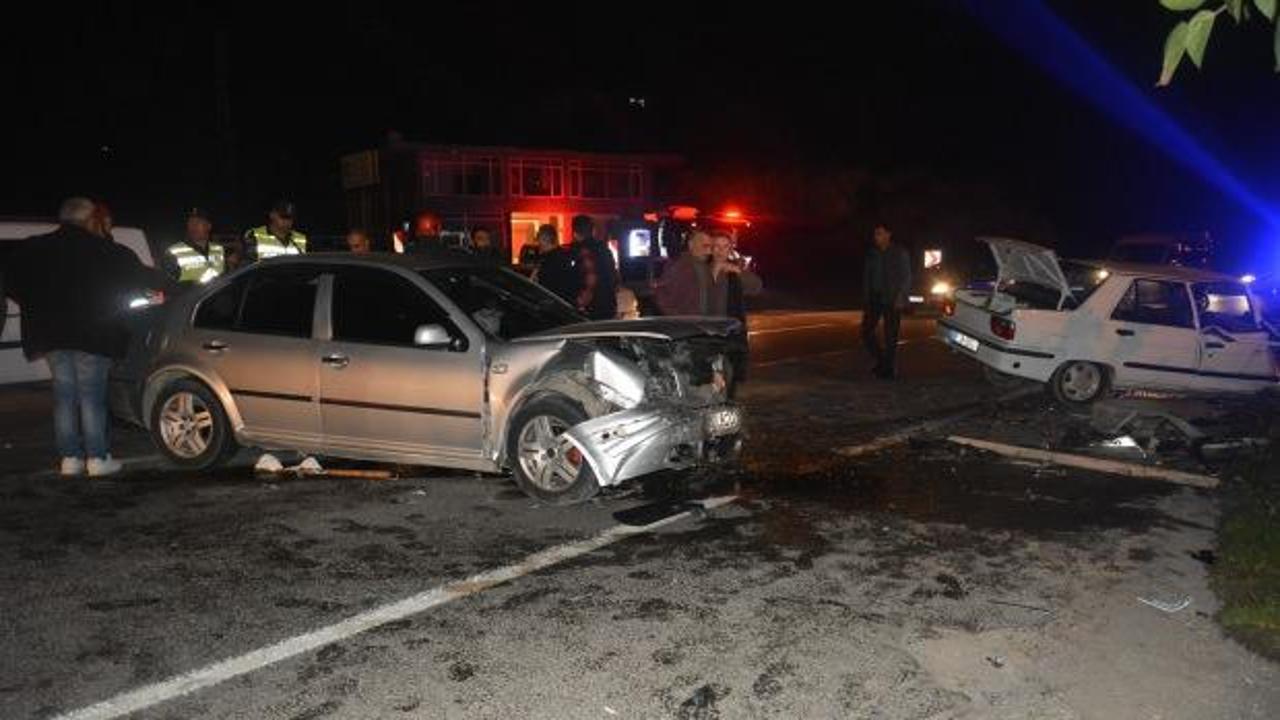 Ordu’da feci kaza! İki otomobil kafa kafaya çarpıştı: 6 yaralı