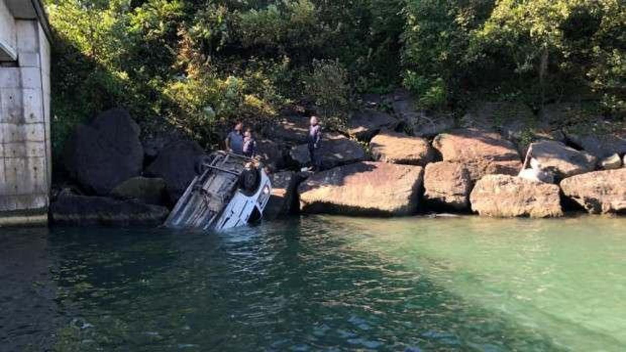 Rize’de araç denize uçtu: 1’i ağır, 2 yaralı