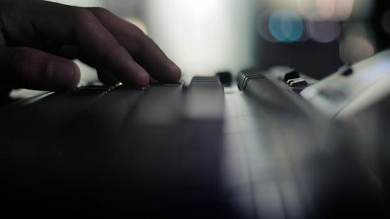 Terör saldırısı sonrası sosyal medya provokatörlerine 14 ilde operasyon