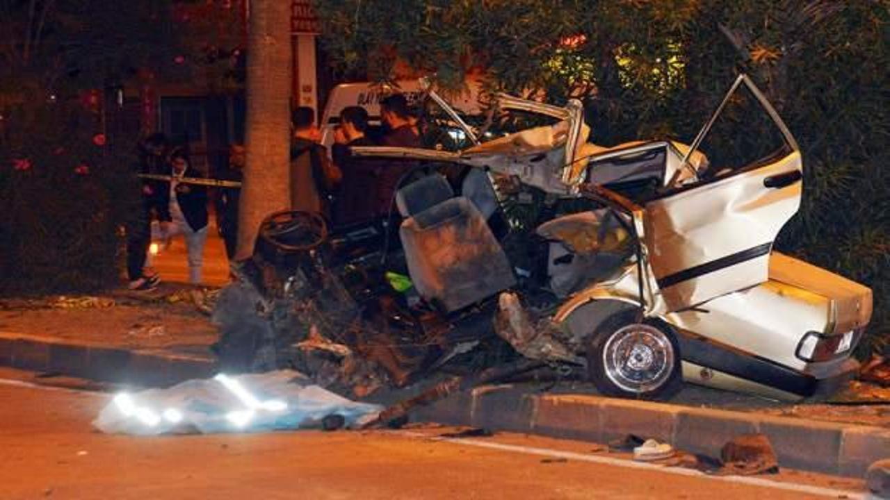 Korkunç kaza! Hurda yığınına döndü: 3 ölü 2 yaralı