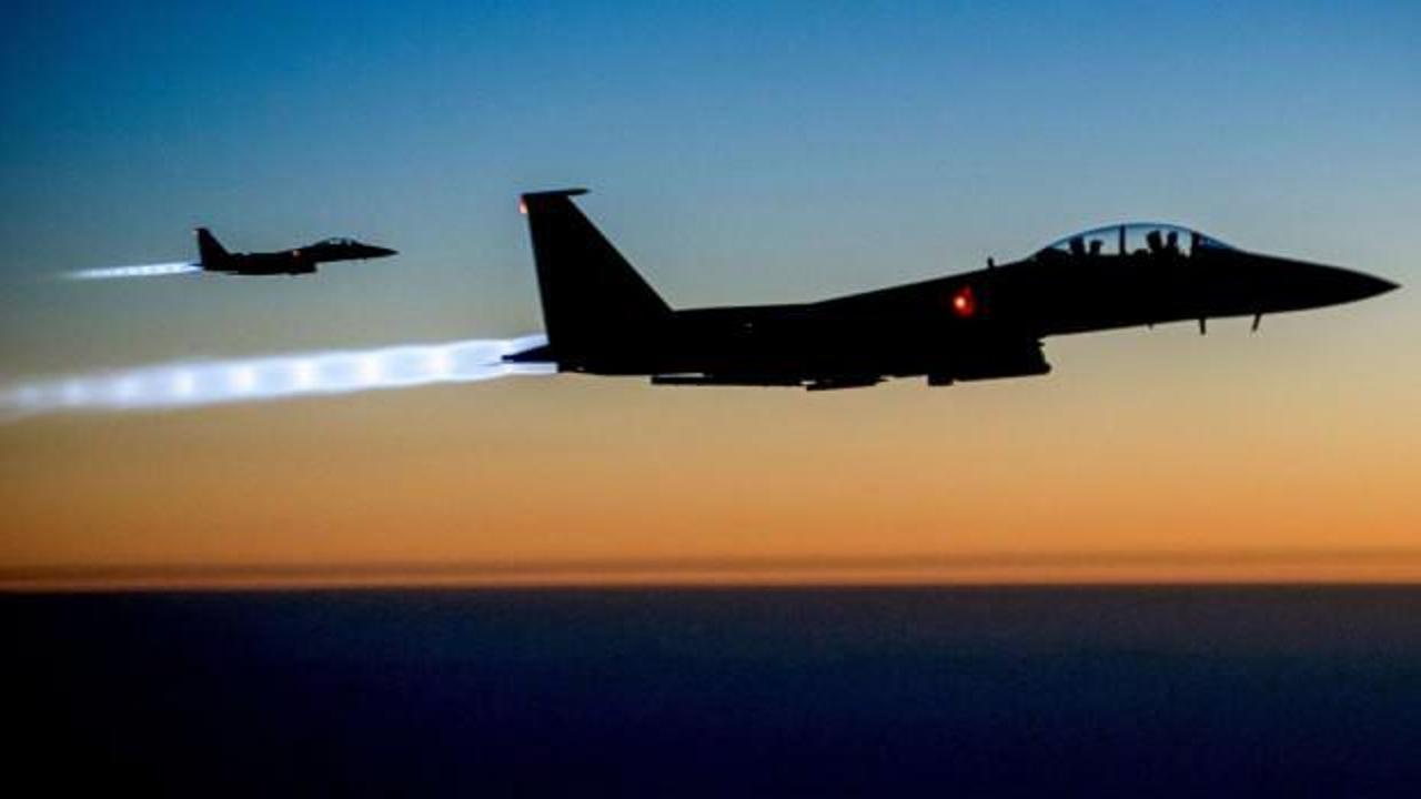 ABD jetleri, İran üslerini bombaladı