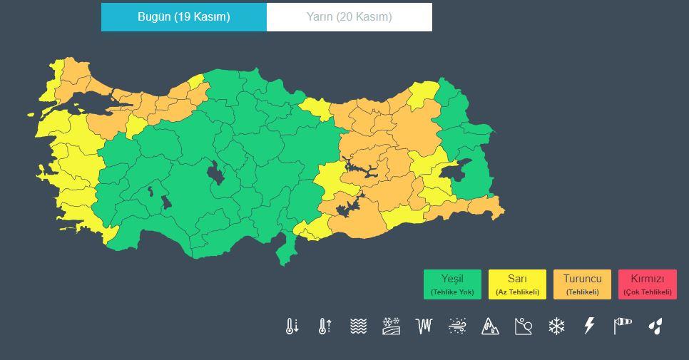 İstanbul'da yılın ilk karı yağdı: Meteoroloji'den 45 il için 'sarı ve turuncu' kodlu uyarı