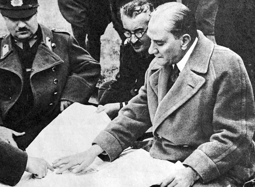 Büyük Önder Atatürk'ün ebediyete intikalinin 85'inci yılı