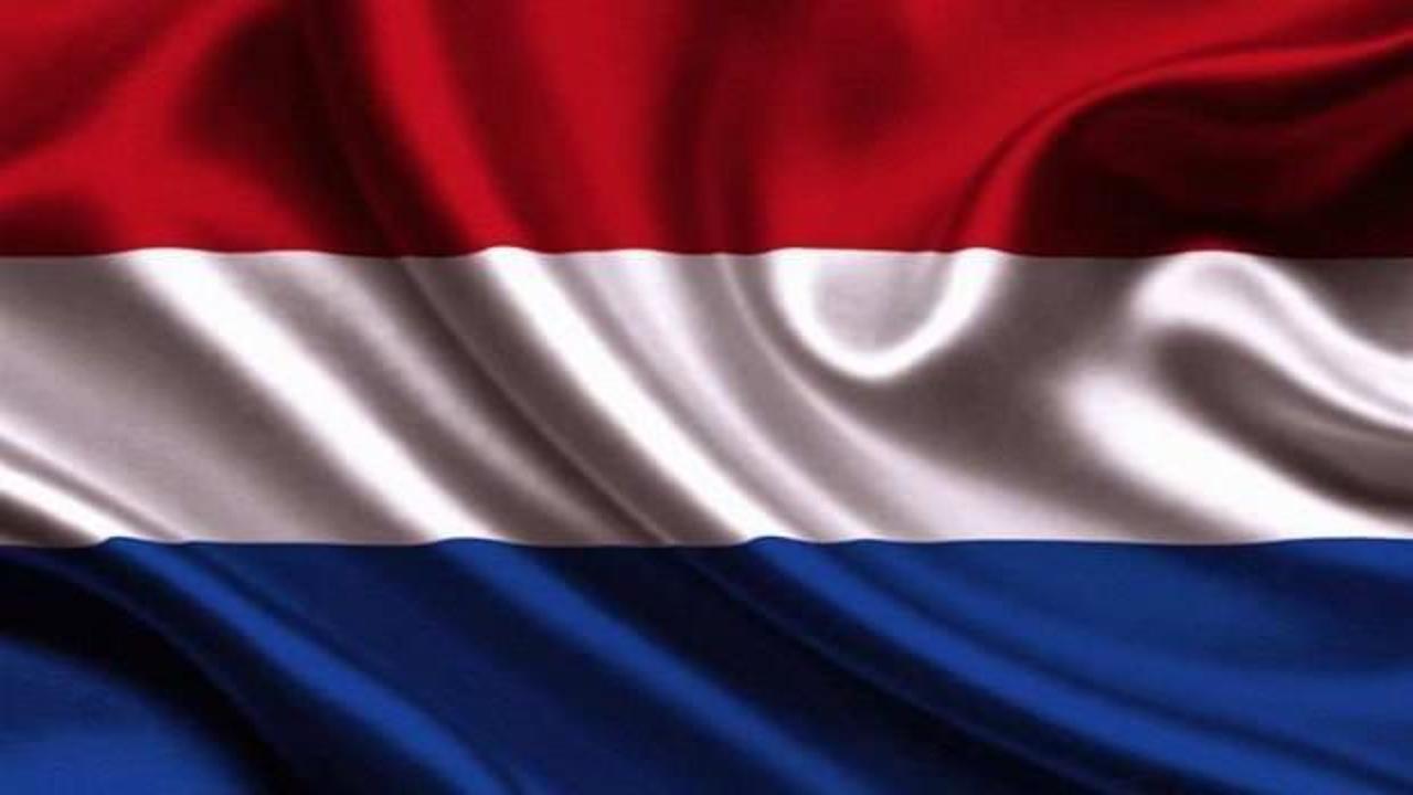 Hollanda İsrail’in Gazze’ye saldırılarında öldürülen siviller için anma töreni düzenlendi