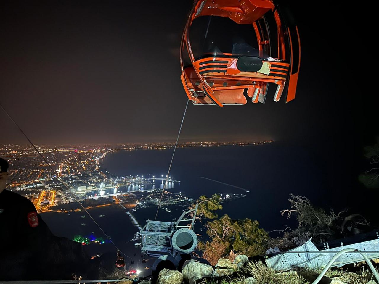 Teleferik faciasında yeni gelişme! Bakan Tunç duyurdu! CHP'li Başkan tutuklandı