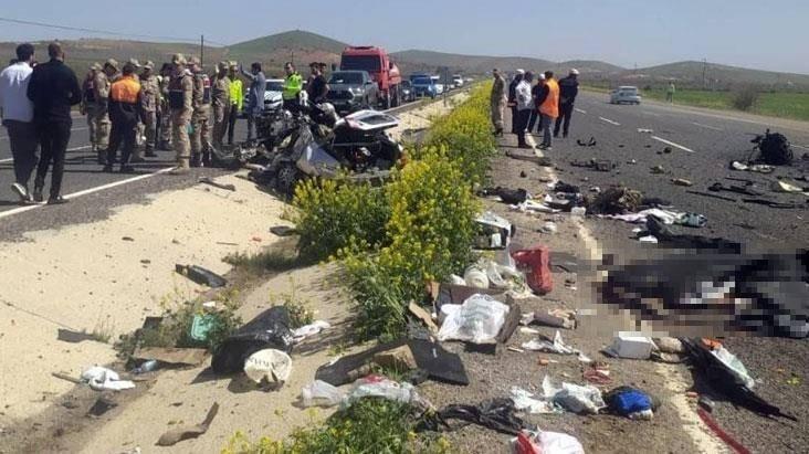 Şanlıurfa'da korkunç kaza! 1'i polis 4 kişi hayatını kaybetti