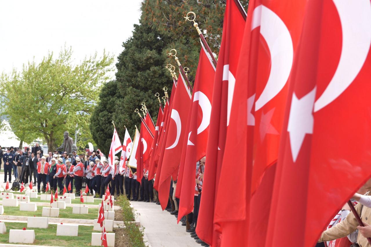 60 ilden 3 bin izci Çanakkale Şehitliklerinde 'Dedeciğim ben geldim!' diyecek