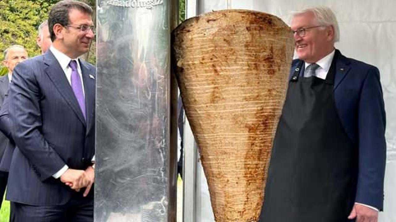 Almanya Cumhurbaşkanı Steinmeier, İstanbul’da davetlilere döner kesti
