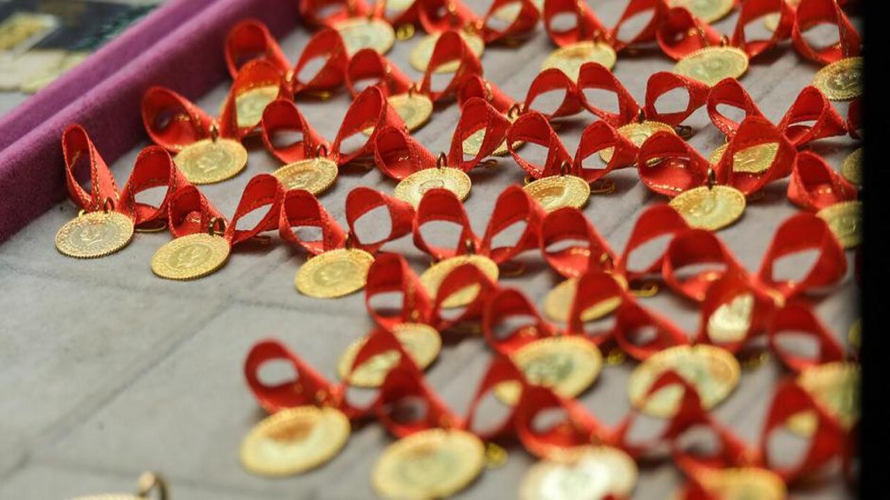 Altın fiyatları haftaya düşüşle başladı