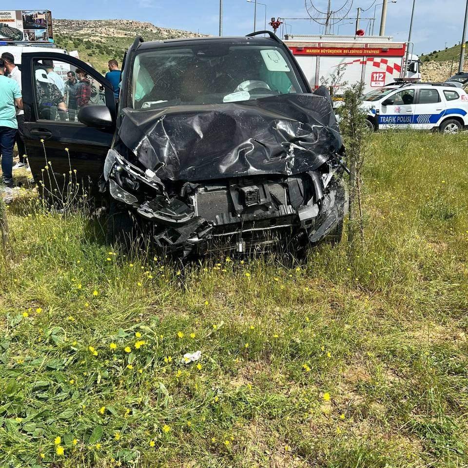 Mardin'de trafik kazası: 11 yaralı