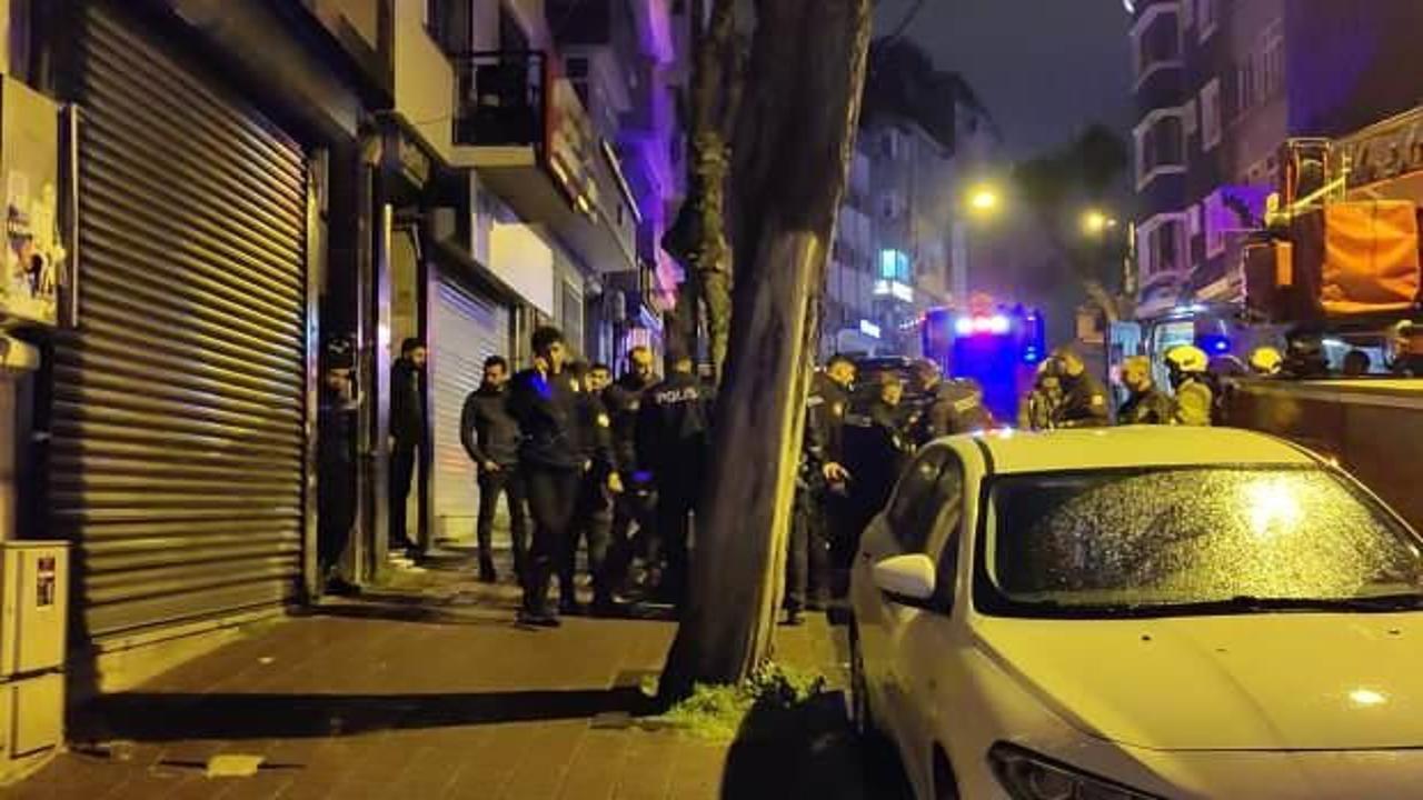 Fatih’te dehşet! Balyozla saldırdığı 4 kişilik aileyi rehin aldı