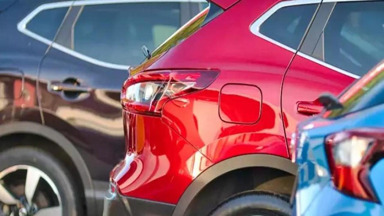 İkinci el araç fiyatları martta yüzde 2.1 arttı