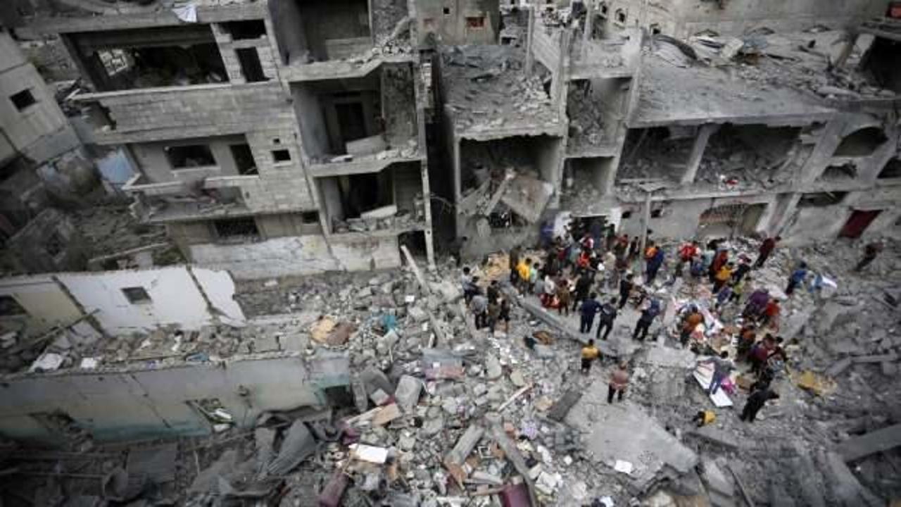 İsrail ordusu et-Terturi ailesini katletti: En az 22 Filistinli şehit oldu