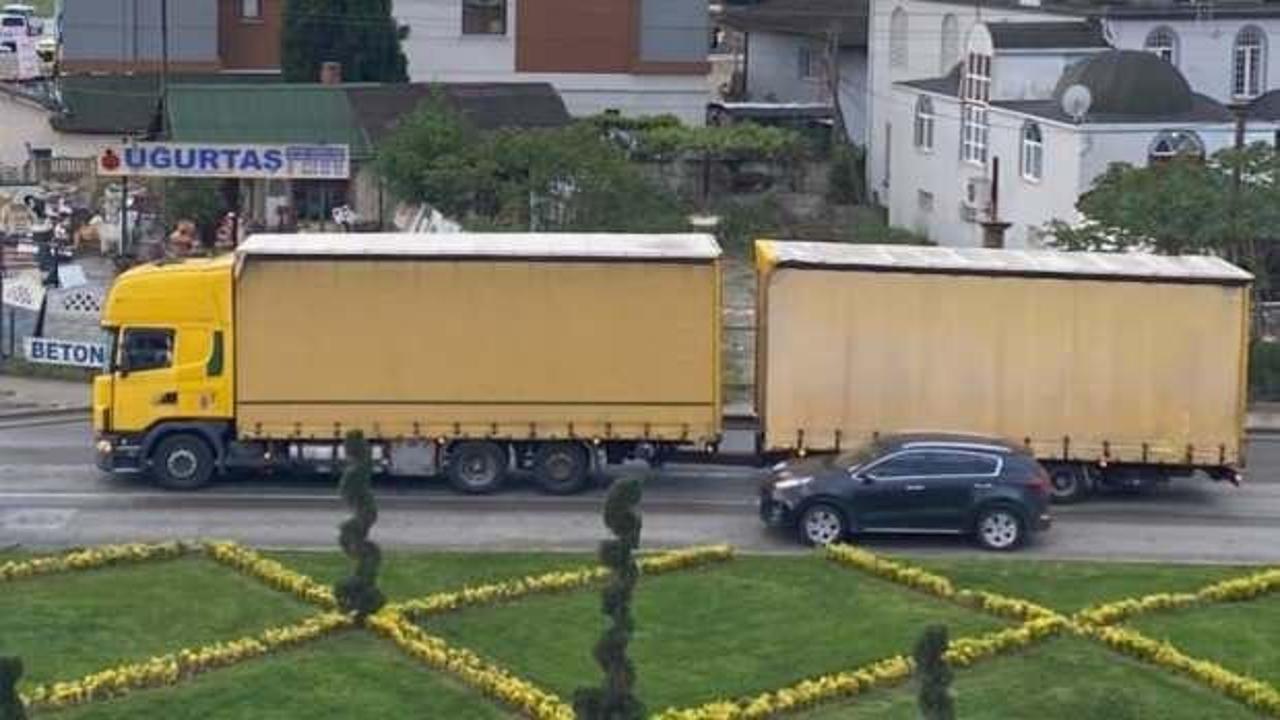 Şüpheli TIR’da 10 düzensiz göçmen bulundu