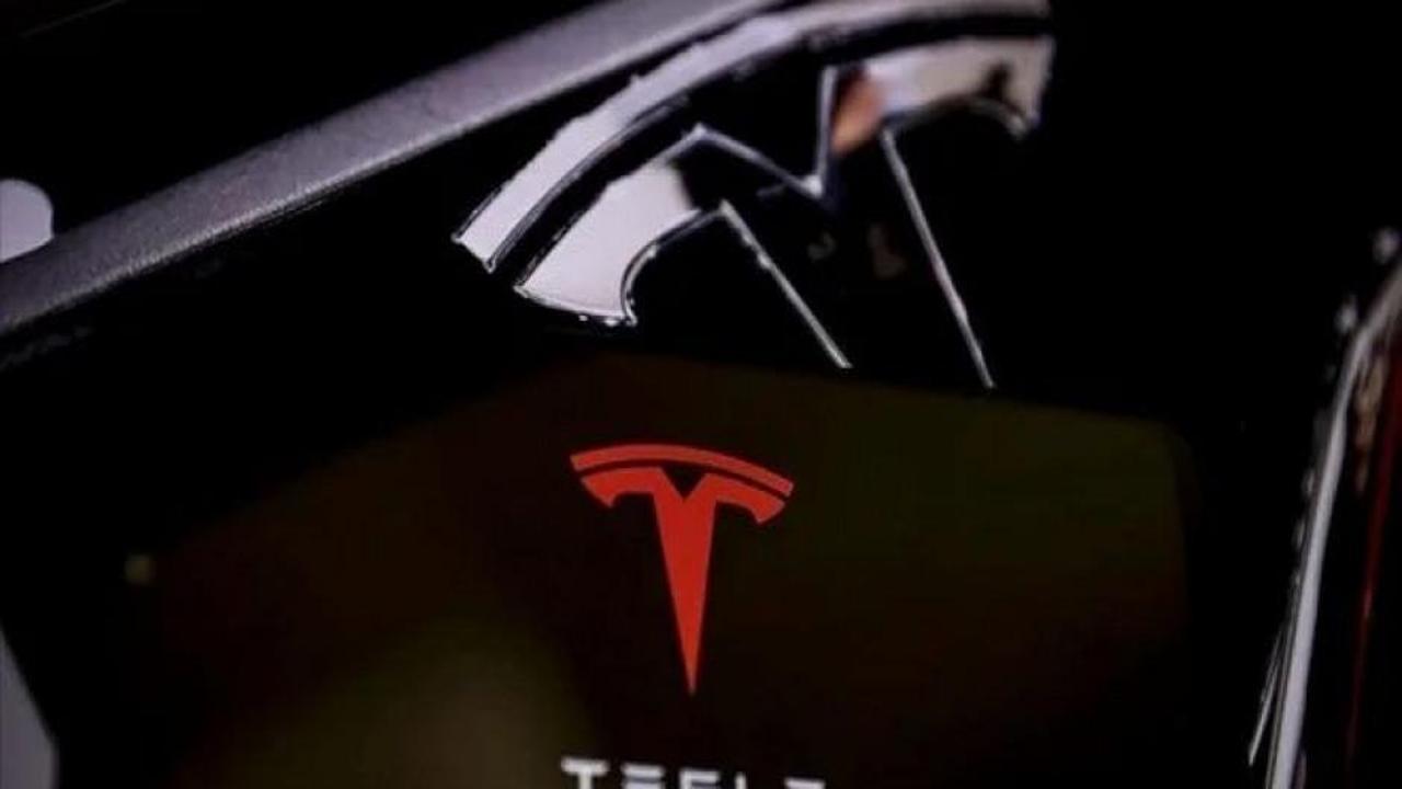 Tesla küresel olarak araç fiyatlarını düşürdü