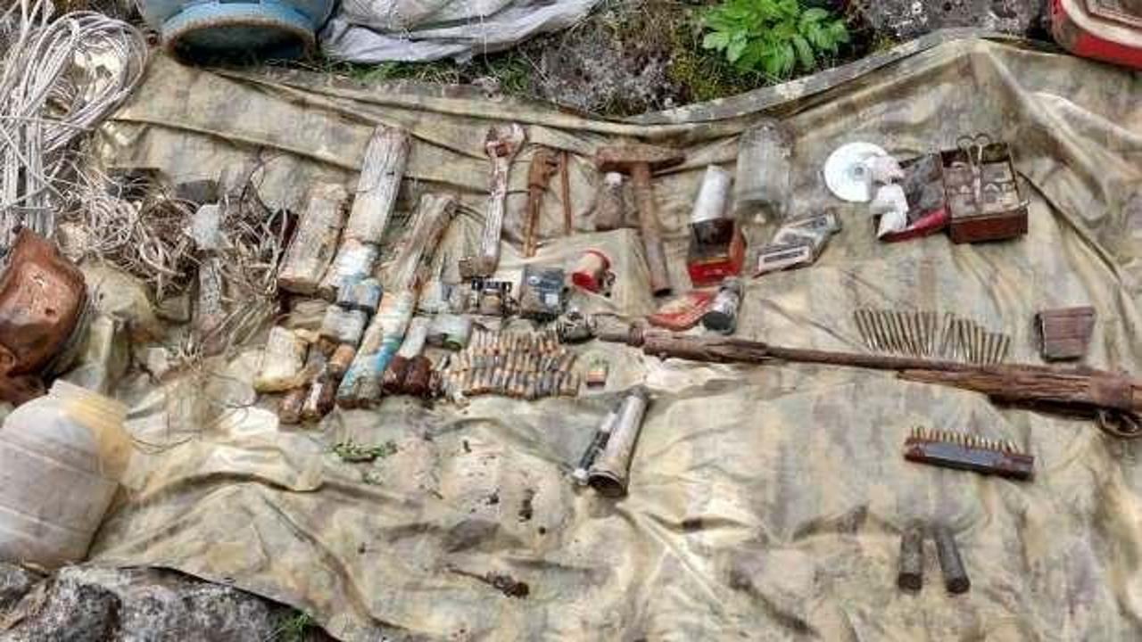 Elazığ’da bir mağarada PKK’ya ait silah ve malzemeler ele geçirildi