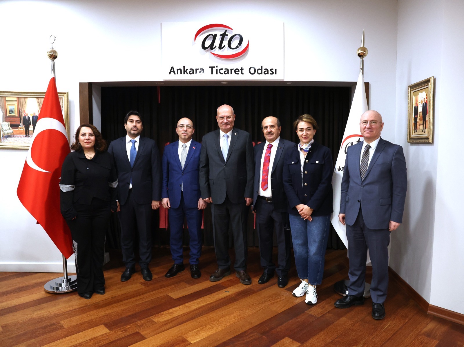 Türk Sağlık Sektörünün Nijerya Ziyareti: İşbirliği ve İyileşme Yolunda Adım