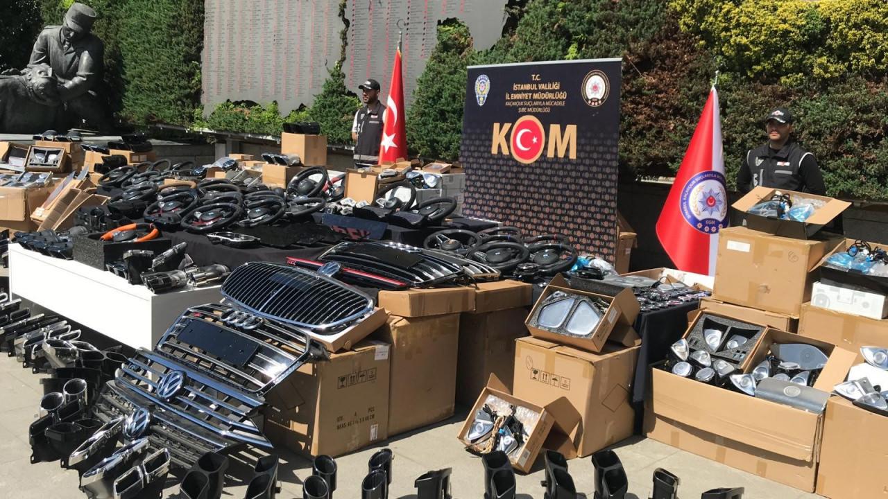 İstanbul’da oto yedek parça kaçakçılarına operasyon! Değeri 90 milyon lira