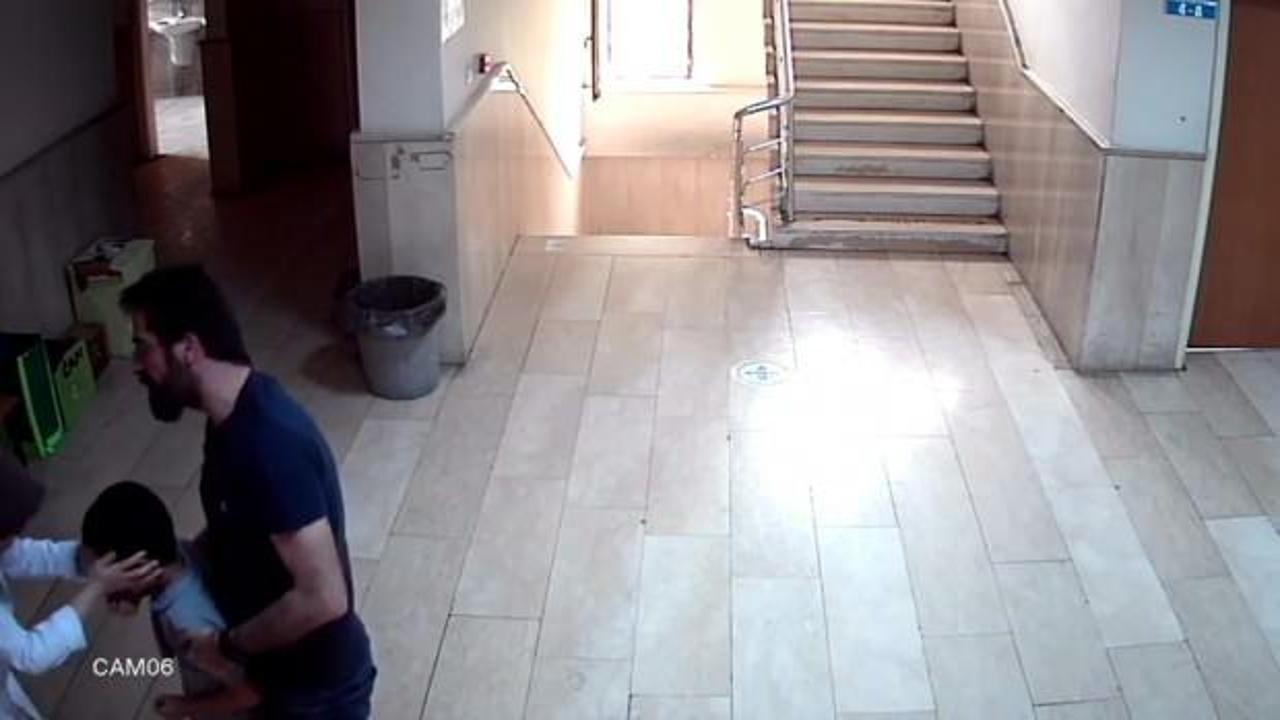 Boğazına çanta kancası takılan çocuğu ‘Heimlich’ manevrası ile kurtardı!