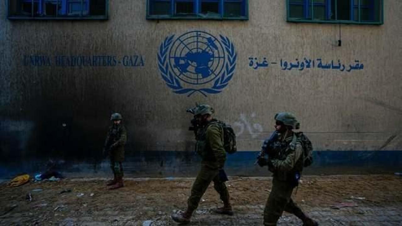 İsrailli işgalciler Doğu Kudüs’te UNRWA Genel Merkezi’nin çevresini ateşe verdi