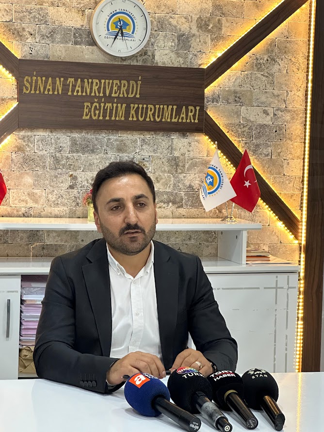 Başakşehir’de Sinan Tanrıverdi Eğitim Kurumları ile TYT Başarınızı Zirveye Taşıyın