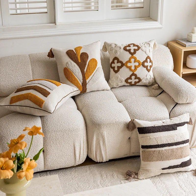 Punch Kırlent Kılıfı – www.kirlentdunyasi.com: Evinize Özgün Tasarımlar ile Şıklık Katın