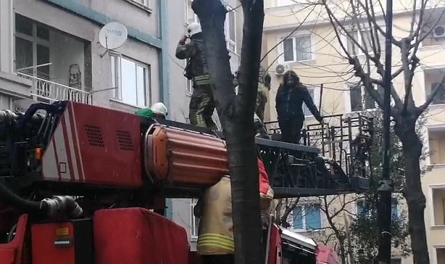 Şişli de Yangın: 8 Kişi ve 2 Kediyi İtfaiye Kurtardı