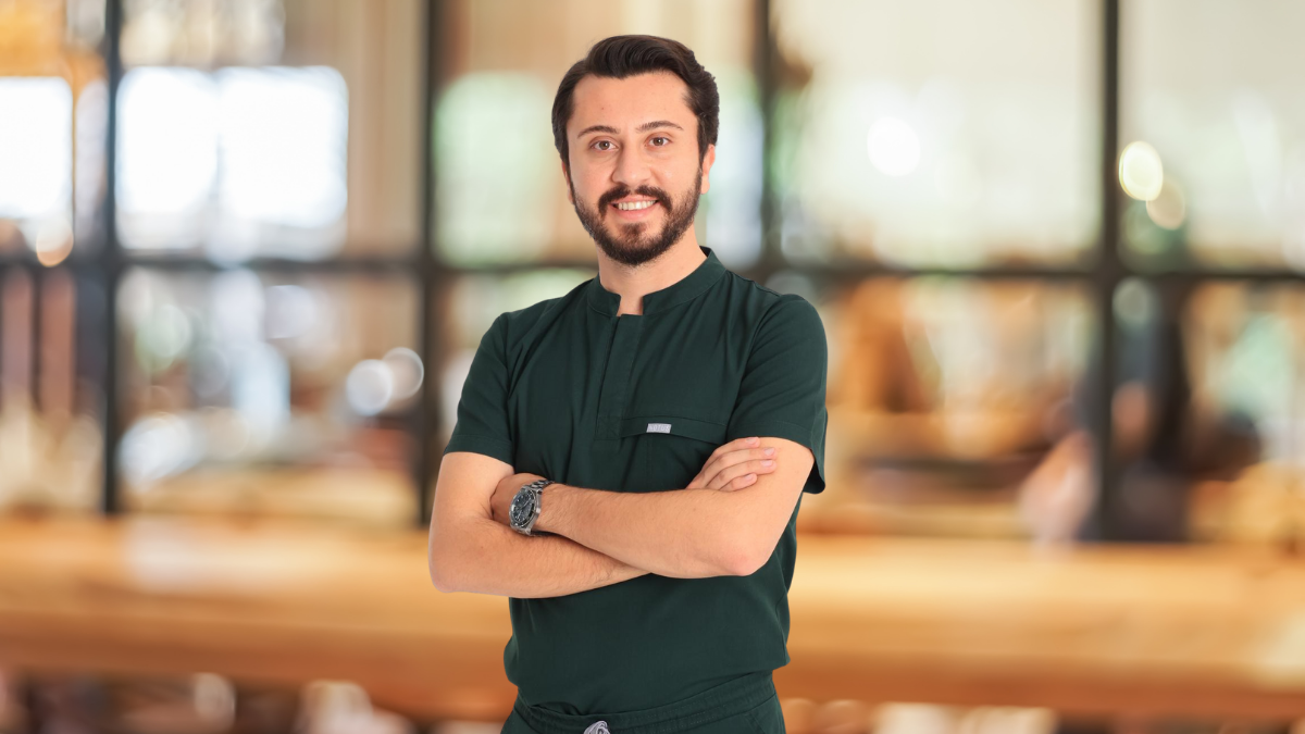 ONUR AKKOCA’DAN ANKARA’DA SAÇ EKİMİNDE YENİ TRENDLER: HAİR PRO’S İLE DOĞAL VE KALICI SONUÇLAR