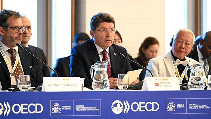 Adalet Bakanı Tunç, OECD Küresel Toplantısında Türkiye’nin Yargı Reformlarını Anlattı